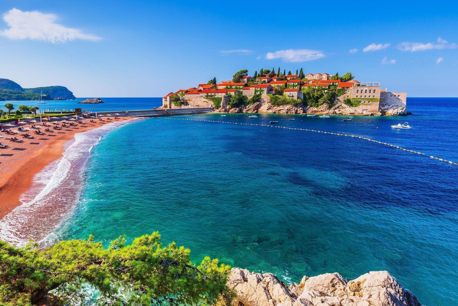 Elevating Your Perspective: The Transformative Power of Private Journeys